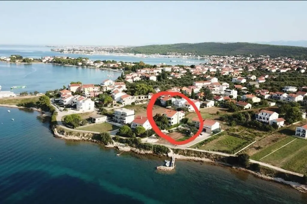 Apartman Adrijan Sukosan 0*,  Croatia